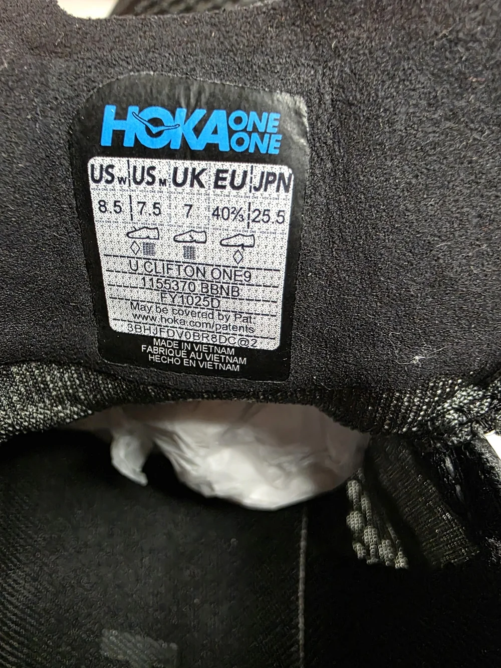 Hoka U Clifton One9 Black Men's Size 7.5 / Womans 8.5